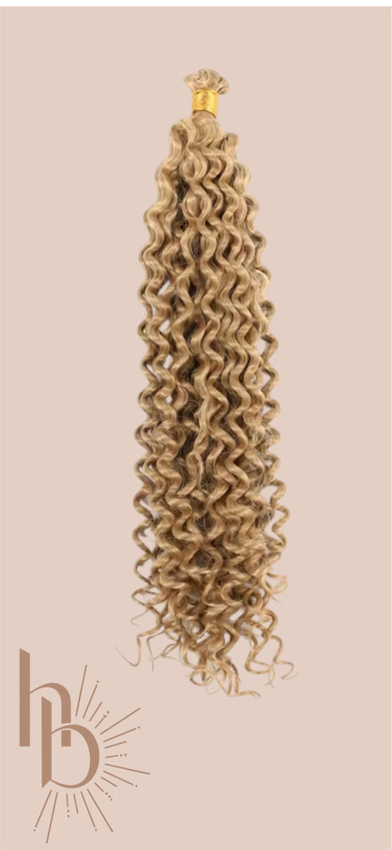 afro curls donker blond invlecht haar | De haarboetiek