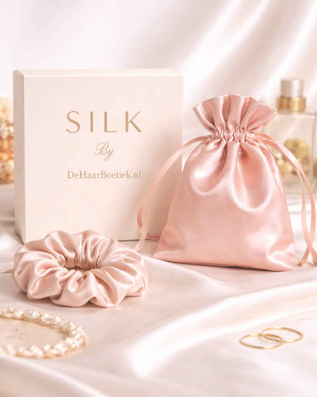 Silk Srunchies bewaarzakje rosé goud