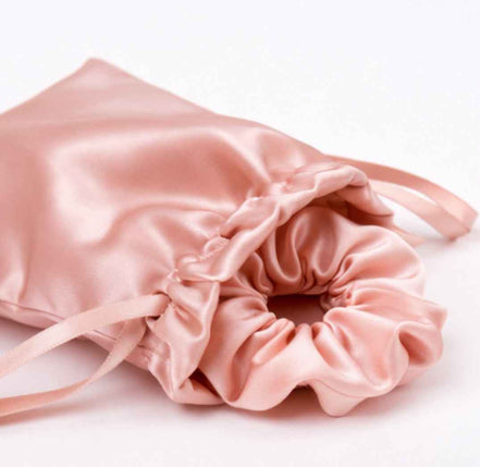 Silk Srunchies bewaarzakje rosé goud