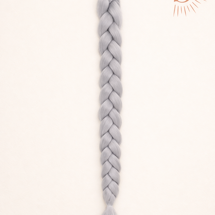 Premium vlechtstaart grijs 70cm braid ponytail op elastiek - De HaarBoetiek
