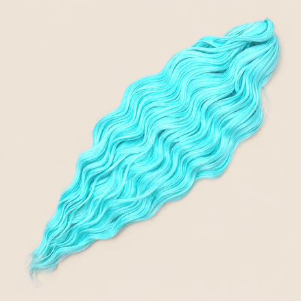 Anna golvend invlechthaar 60 cm 100 g – Lichtturquoise (LBlueA) – De HaarBoetiek