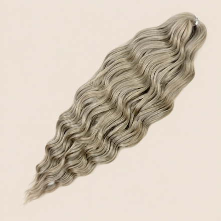 Anna golvend invlechthaar 60 cm 300 g – Asblond (56A) – De HaarBoetiek