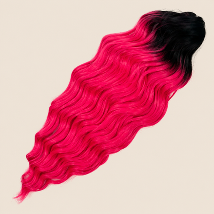 Anna golvend kanekalon invlechthaar zwart-fuchsia ombre TT1B/PINK(L), 60 cm en 100 gram op beige achtergrond