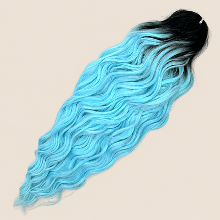 Anna golvend kanekalon invlechthaar zwart-lichtblauw ombre TT1B/LBLUEA, 60 cm en 100 gram op beige achtergrond