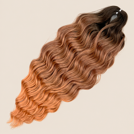 Anna golvend kanekalon invlechthaar donkerbruin-koper ombre TTBR/T2-COPPER, 60 cm en 100 gram op beige achtergrond