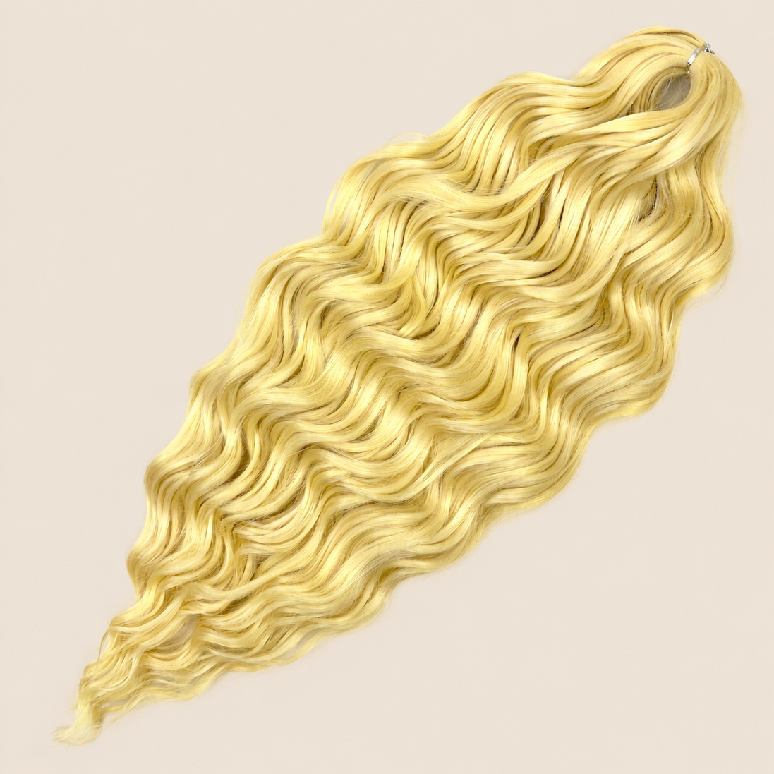 Anna golvend kanekalon invlechthaar lichtgeel L-YELLOW12, 60 cm en 100 gram op beige achtergrond