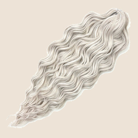 Anna golvend invlechthaar 60 cm – Zilverblond (56C) – De HaarBoetiek