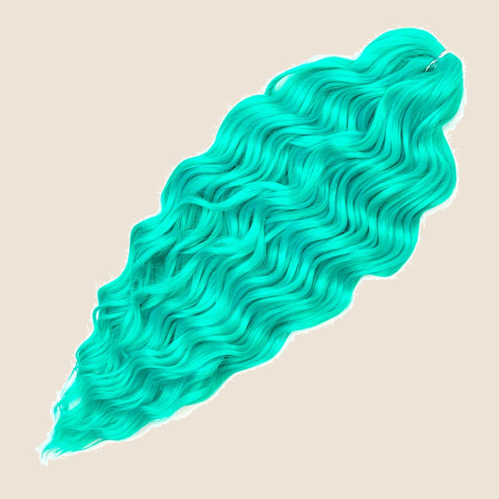 Anna golvend invlechthaar 60 cm – Turquoise groen (GGreen12) – De HaarBoetiek
