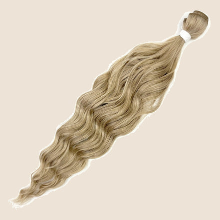 Anna synthetische haarweft 60 cm 100 g – Beigeblond (613F) – De HaarBoetiek