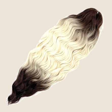 Anna golvend invlechthaar 60 cm 100 g – Donkerbruin-wit ombre (2T-BRWHITE) – De HaarBoetiek