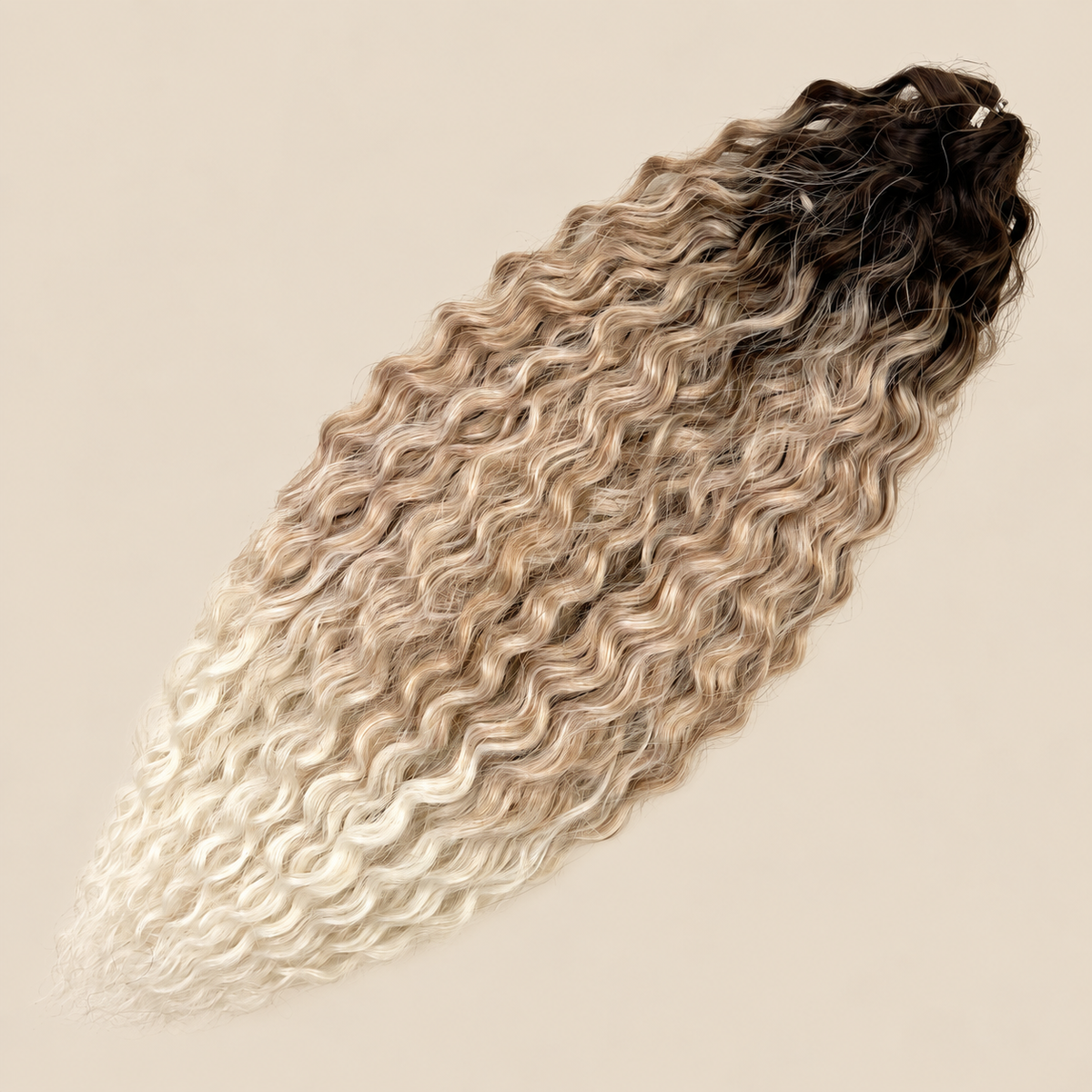 Ariel golvend kanekalon invlechthaar 55 cm 100 g in kleur TTBR/T27+26/1001D op beige achtergrond
