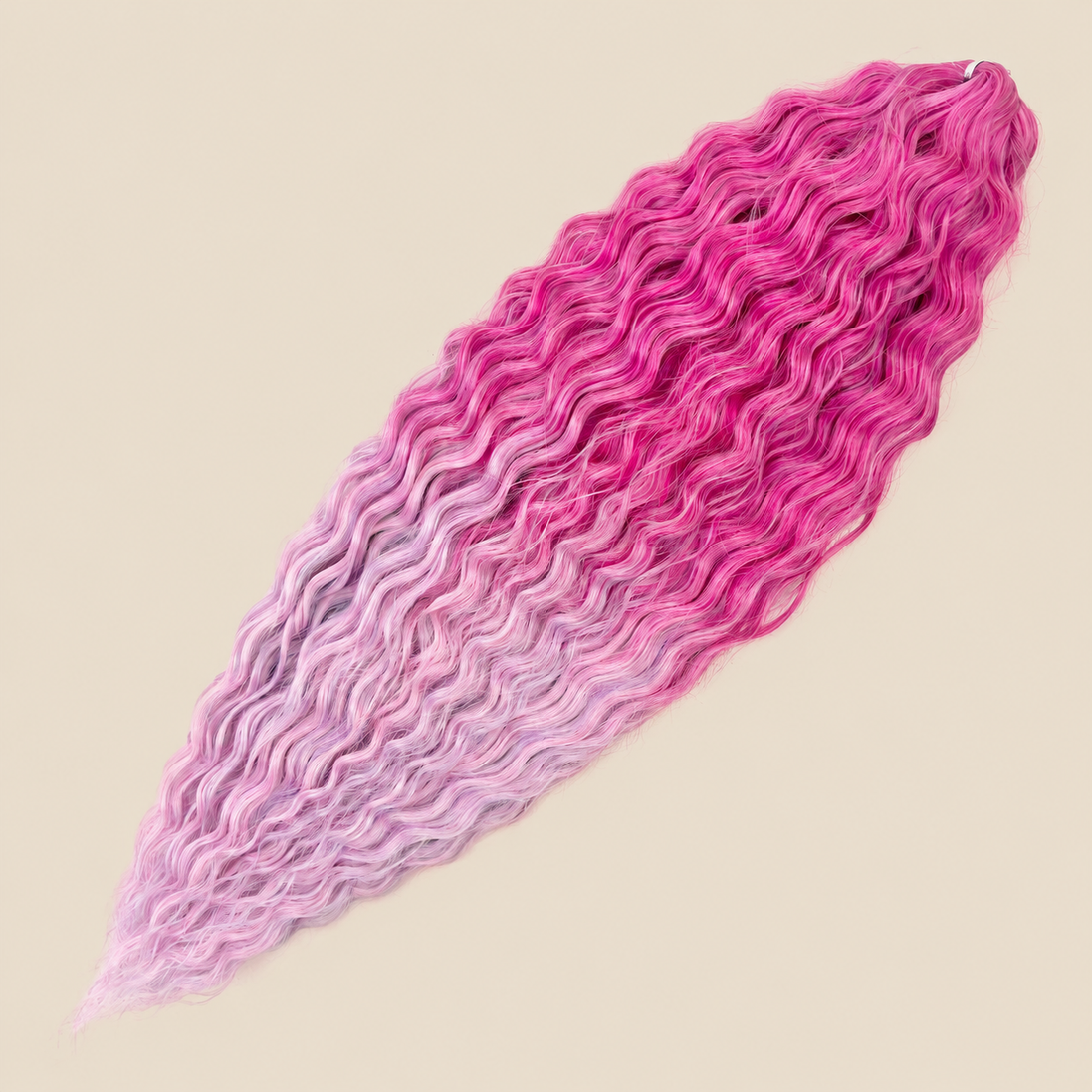 Ariel golvend kanekalon invlechthaar 55 cm 300 g in roze ombre (kleur T-BPink(15)) op beige achtergrond