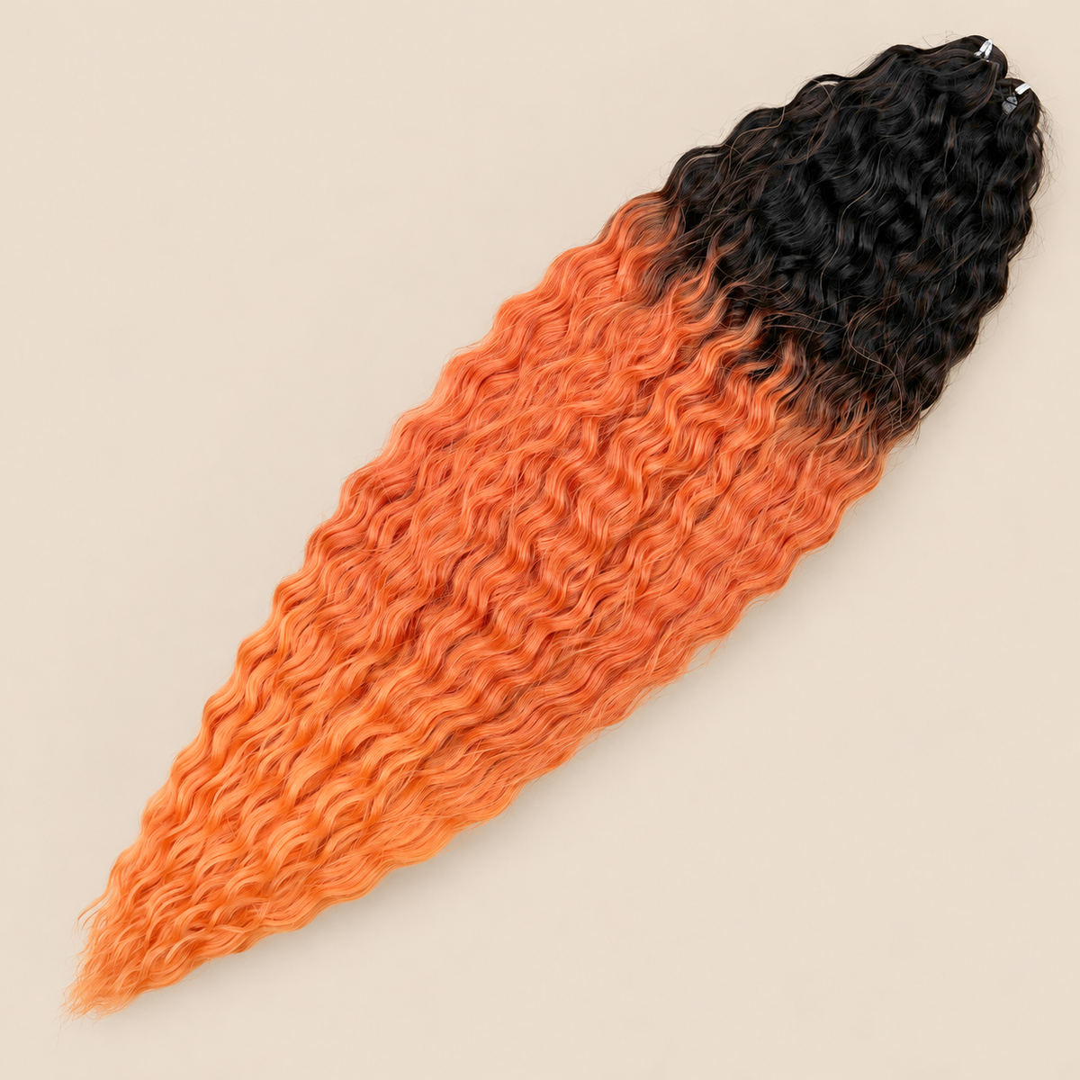 Ariel golvend kanekalon invlechthaar kleur TT4-T-Red/Orange, 75 cm, 100 g op beige achtergrond