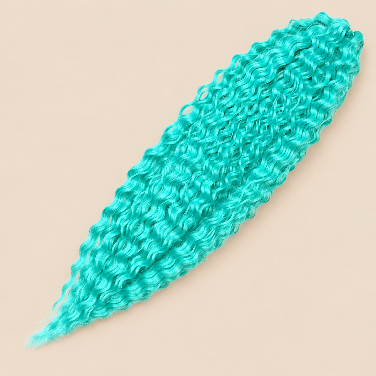 Ariel golvend kanekalon invlechthaar kleur GGreen12, 75 cm, 300 g op beige achtergrond