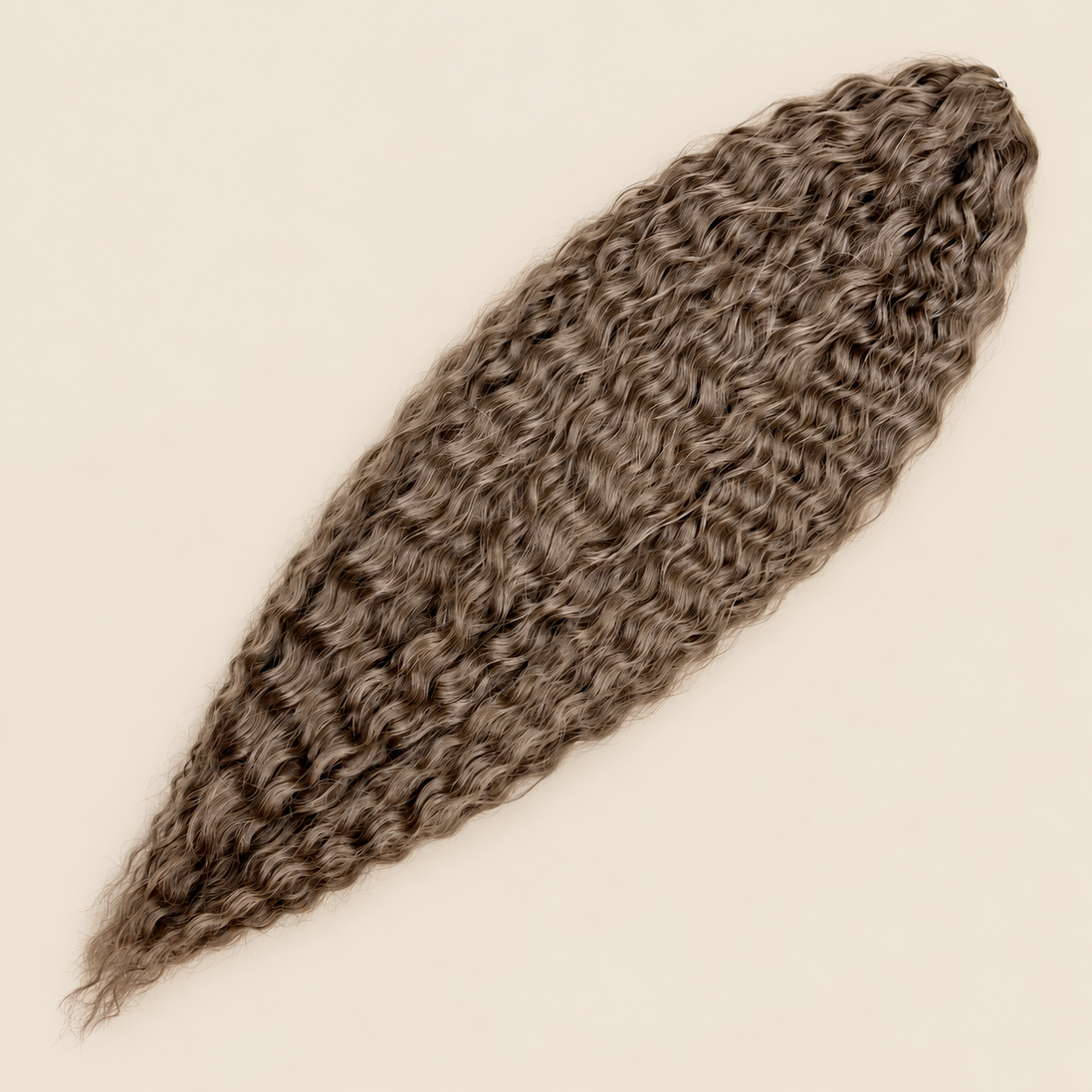 Ariel golvend kanekalon kleur 18 op beige achtergrond