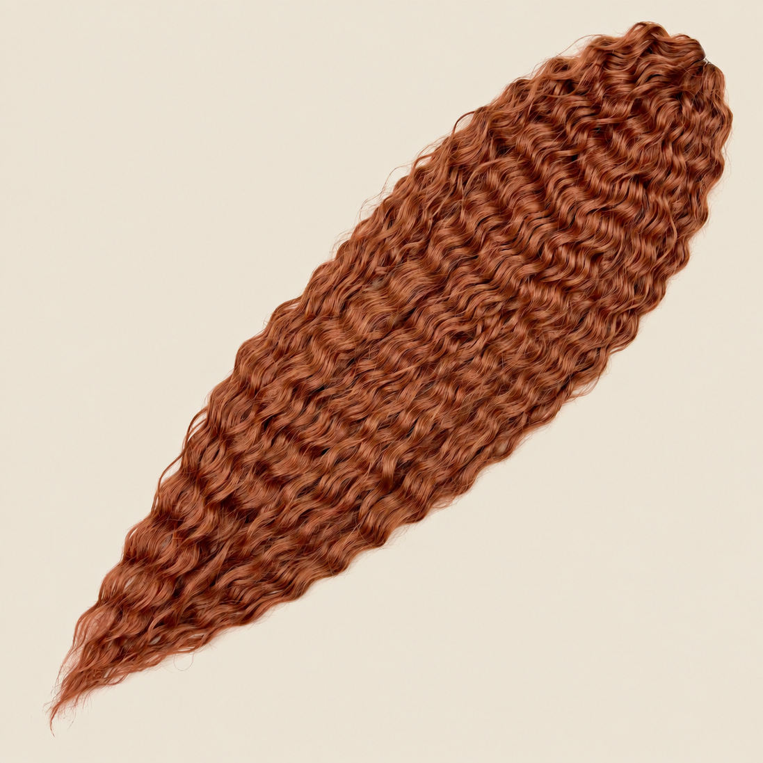 Ariel golvend kanekalon kleur Chestnut5 op beige achtergrond