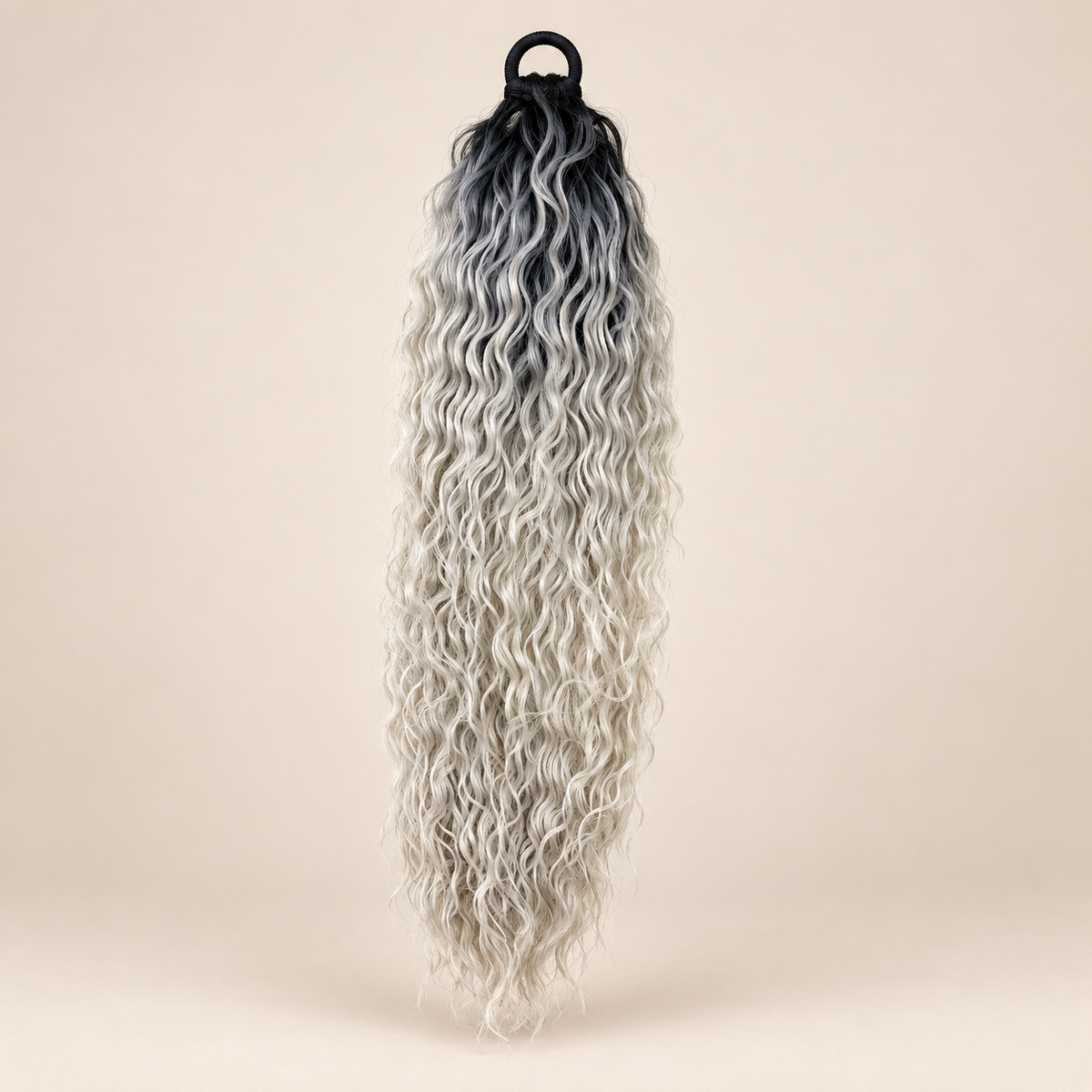 Krullende Ponytail Becky 60 cm – Zwart Grijs Ombré GT1B/GRAY | De HaarBoetiek