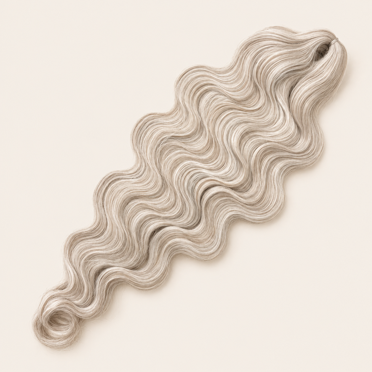 Body Wave golvend invlechthaar 60 cm, kleur 56C op beige achtergrond