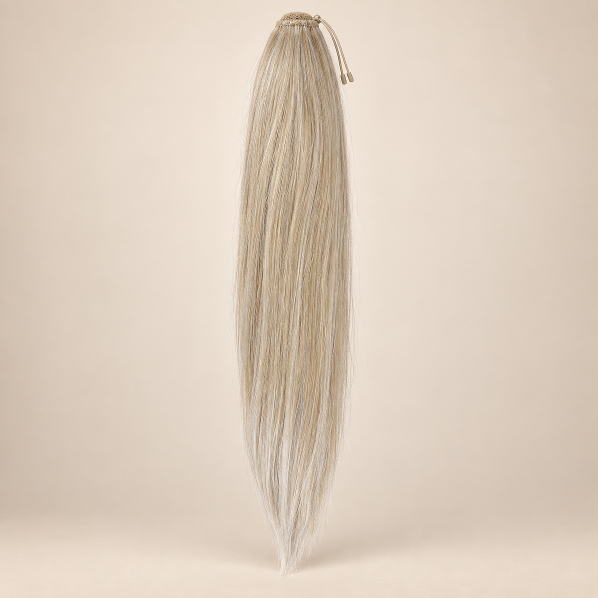 Steile Drawstring Ponytail BraidOrDie 60 cm – Frosted Pearl | De HaarBoetiek