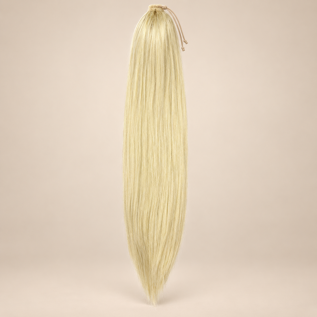 Steile Drawstring Ponytail BraidOrDie 60 cm – Natural Blonde | De HaarBoetiek
