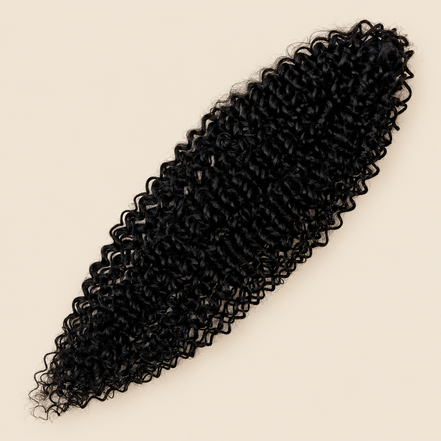 Dream Curly krullend haar 50 cm 100 g kleur 1B op beige achtergrond