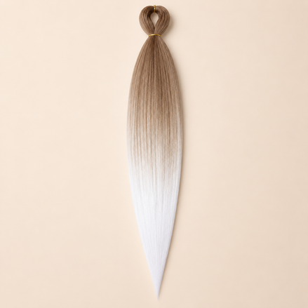 Easy Braid Kanekalon vlechthaar Bruin Blond Wit, kleurcode 3-100, op lichtbeige achtergrond