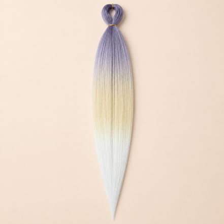 Easy Braid Kanekalon vlechthaar Lavendel Blond Wit, kleurcode 3-112, op lichtbeige achtergrond