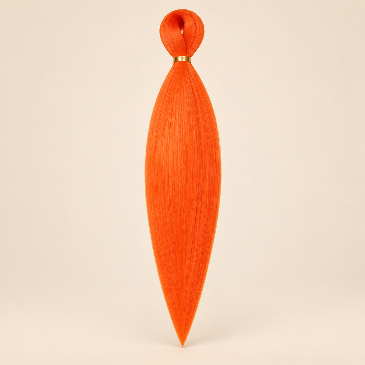 Easy Braid kanekalon vlechthaar DA-6 in neon oranje op lichtbeige achtergrond