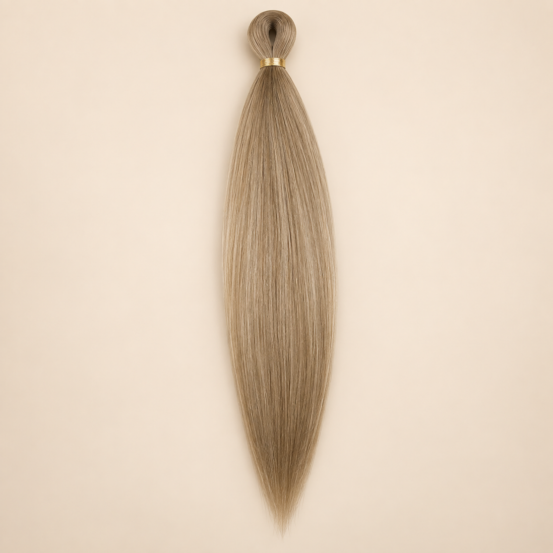 Easy Braid kanekalon vlechthaar FR L11 in licht asbruin op lichtbeige achtergrond