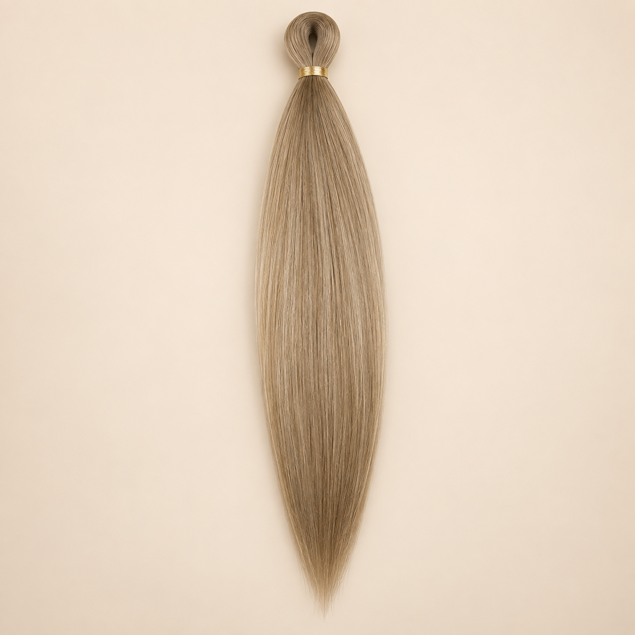 Easy Braid kanekalon vlechthaar FR L11 in licht asbruin op lichtbeige achtergrond