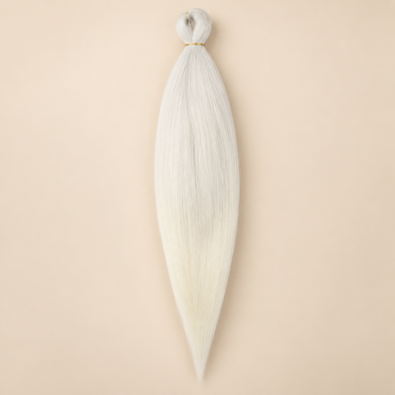 Easy Braid kanekalon vlechthaar FR L14 in helder wit op lichtbeige achtergrond