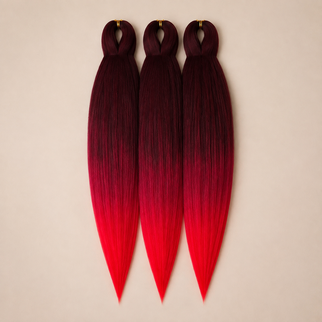 Cherry Night 3-in-1 kanekalon invlechthaar Donker bordeaux naar rood op lichtbeige achtergrond