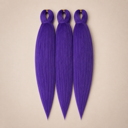 Purple Rain 3-in-1 kanekalon invlechthaar Paars op lichtbeige achtergrond
