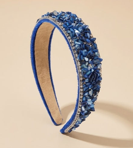 Blauw haarband met decoratieve steentjes en strass – De HaarBoetiek