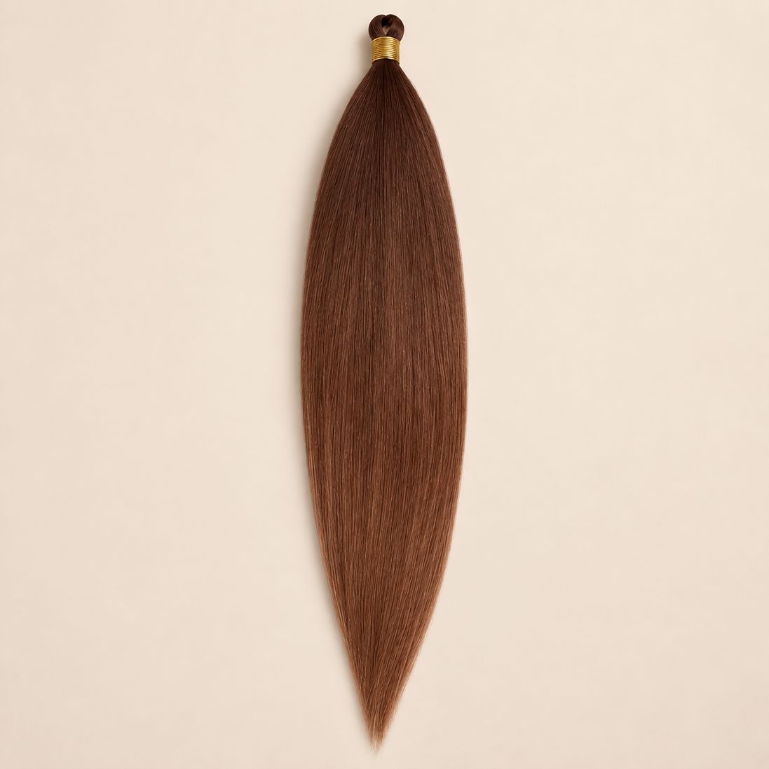 Steil Futura Kanekalon vlechthaar in kleur Rosethorn, 70 cm en 100 gram, op beige achtergrond