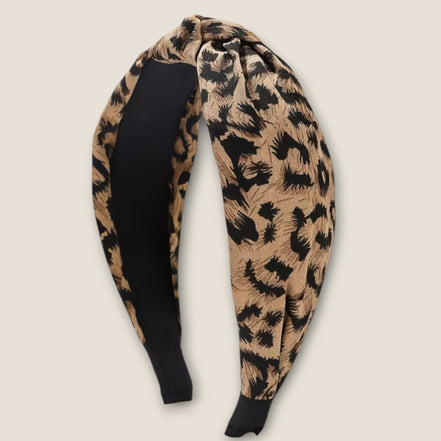 Knoop haarband – Beige luipaardprint – De HaarBoetiek
