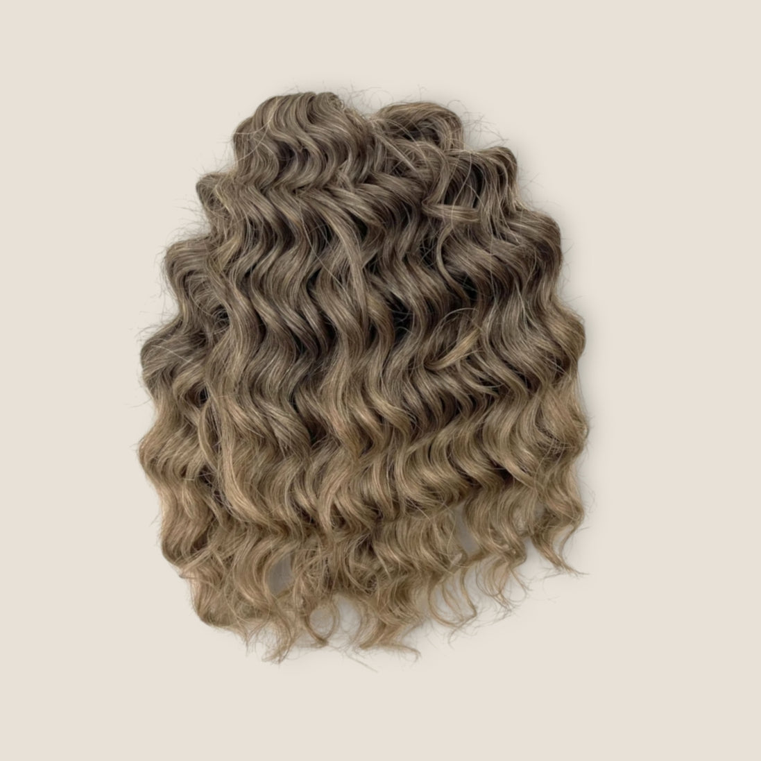 Jessica Krullend Invlechthaar 25 cm 200 g – Bruin Blond Ombre T8/14A – De HaarBoetiek