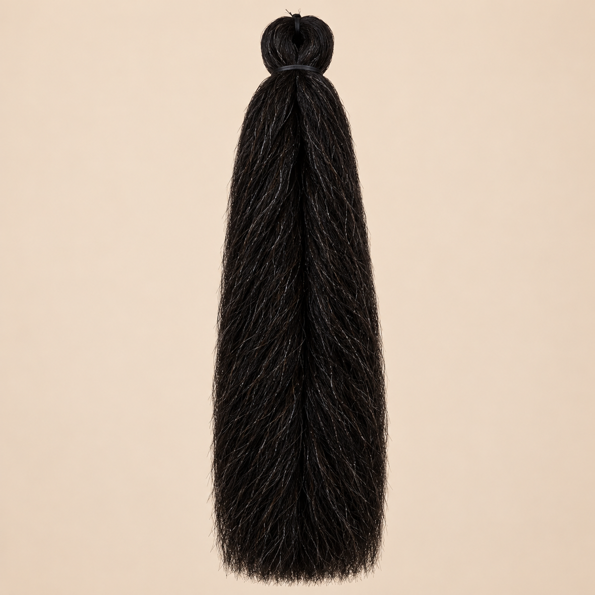 Jumbo Braid 100% Kanekalon Bng kleur 3 donkerbruin, 60 cm, 85 gram op beige achtergrond