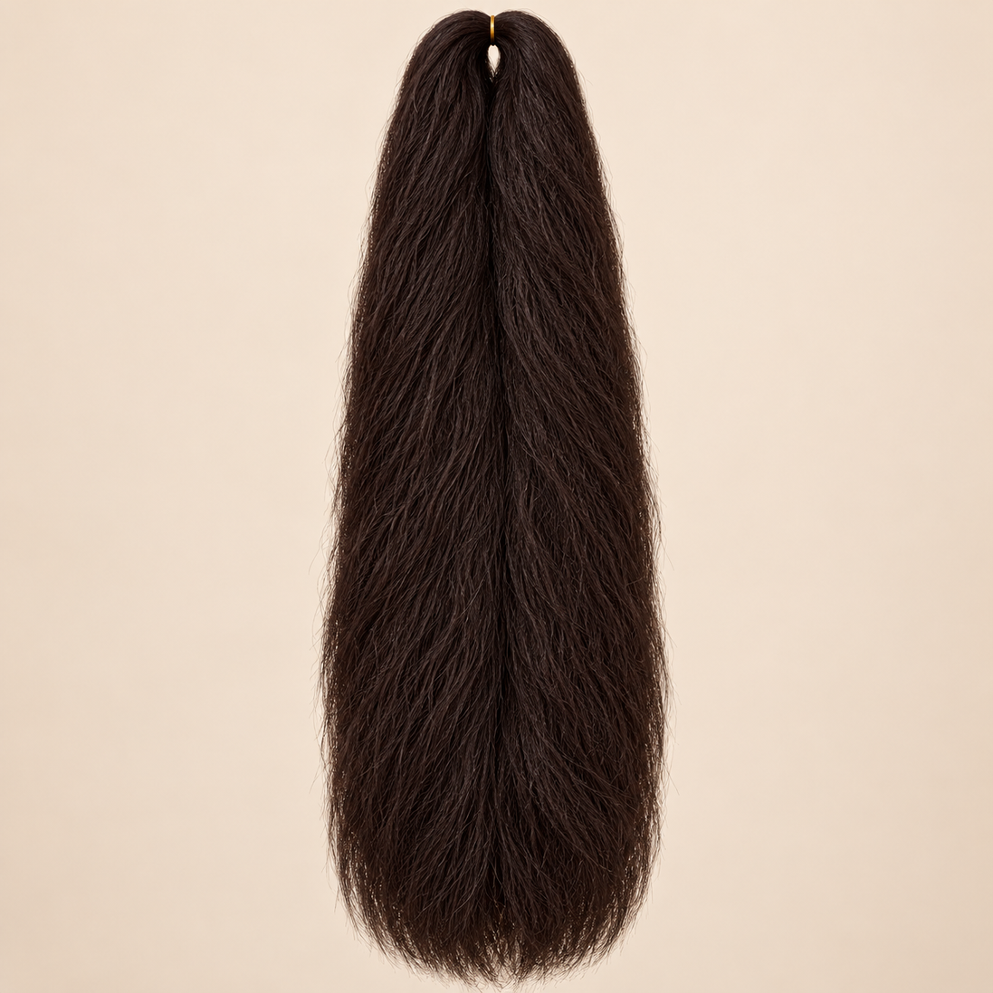 Jumbo Braid 100% Kanekalon Bng kleur 33 mahoniebruin, 60 cm, 85 gram op beige achtergrond