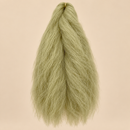 Jumbo Braid 100% Kanekalon BraidOrDie, kleur Sandy Blonde, beige achtergrond