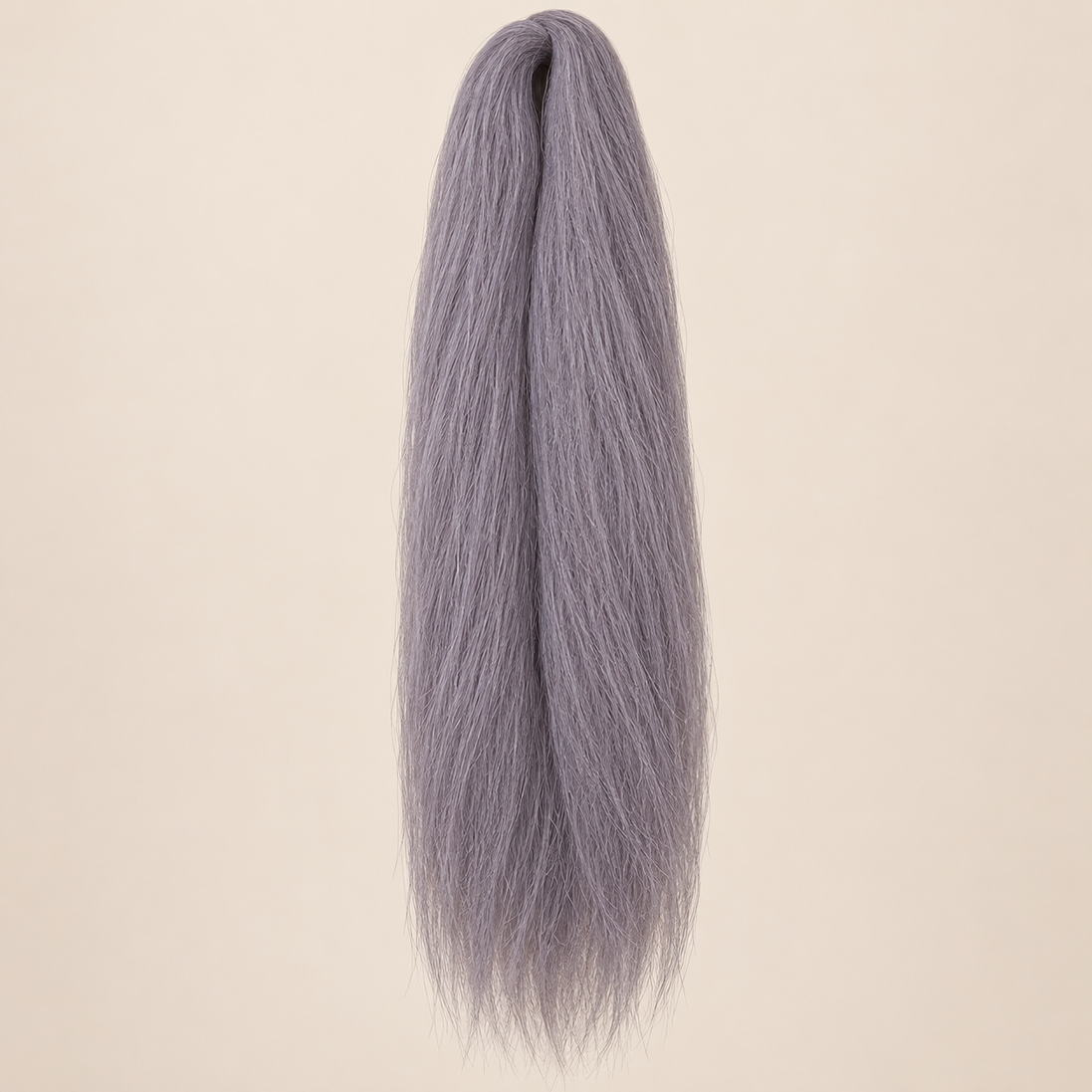 Jumbo Braid 100% Kanekalon RastAfri kleur Metallic zilvergrijs, 60 cm, ongeveer 80 gram op beige achtergrond