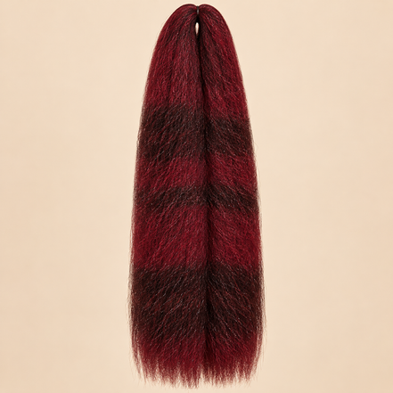 Jumbo Braid 100% Kanekalon SuperBraid kleur P33/39 donkerrood gemêleerd, 60 cm, 85 gram op beige achtergrond