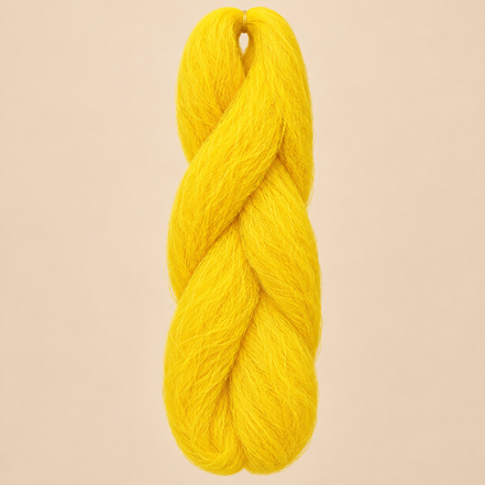 Jumbo Braid 100% Kanekalon SuperBraid kleur Yellow geel, 60 cm, 85 gram op beige achtergrond