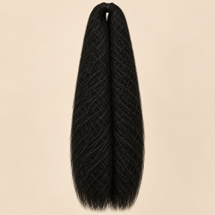 Jumbo Braid 100% Kanekalon SuperBraid kleur 2 zeer donkerbruin, 60 cm, 85 gram op beige achtergrond
