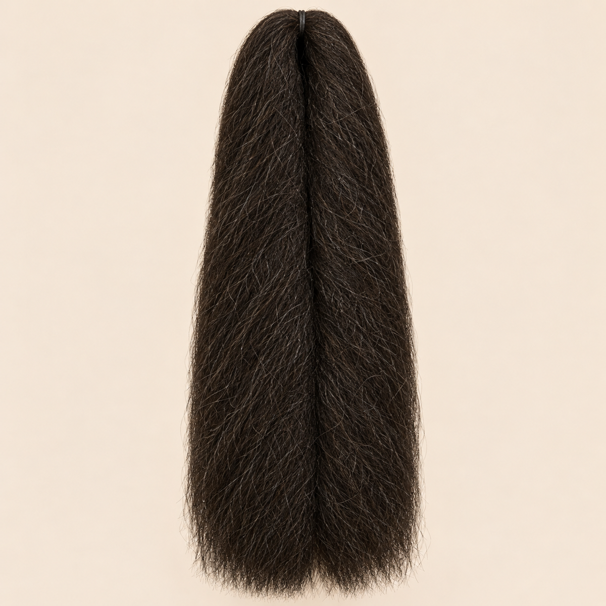 Jumbo Braid 100% Kanekalon SuperBraid kleur 6 donkerbruin, 60 cm, 85 gram op beige achtergrond