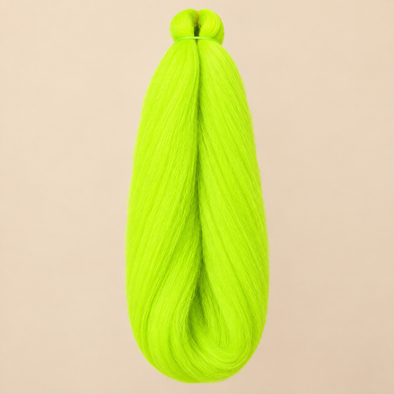 Jumbo Braid 100% Kanekalon SuperBraid kleur F-25 Neon Yellow neongeel, 60 cm, 85 gram op beige achtergrond