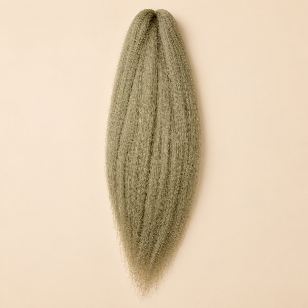 Jumbo Braid Pre-Stretched BraidOrDie 70 cm – 16 asblond op beige achtergrond