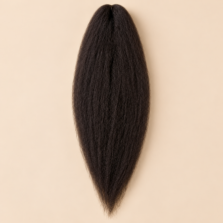 Jumbo Braid Pre-Stretched BraidOrDie 70 cm – 3 donkerbruin op beige achtergrond