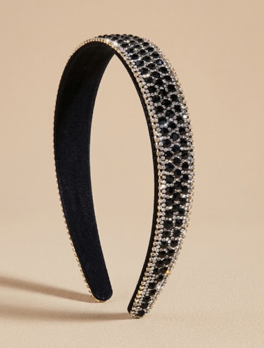 Luxe zwarte haarband met zwarte en zilverkleurige strass