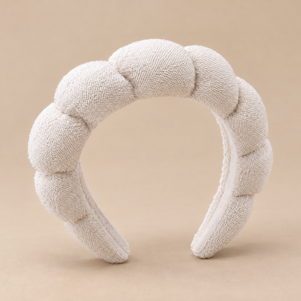 Witte zachte gewatteerde make-up haarband